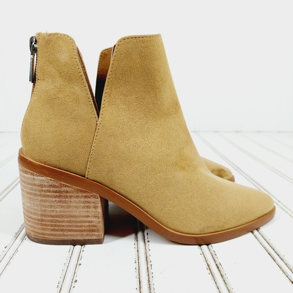 Bp Brynne Tan Suede Block Heel Pointy Toe Ankle Booties K61 - Picture 5 of 11